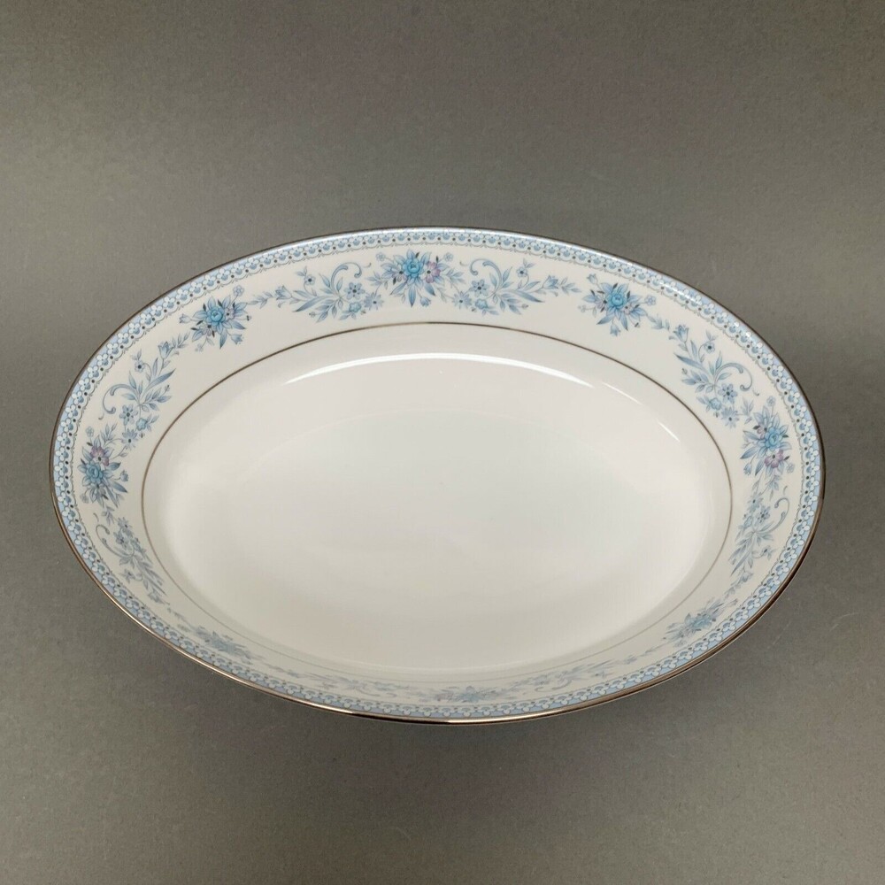 Noritake Blue Hill 2482 Oval Vegetable Serving Bowl‎ Floral White Blue Platinum